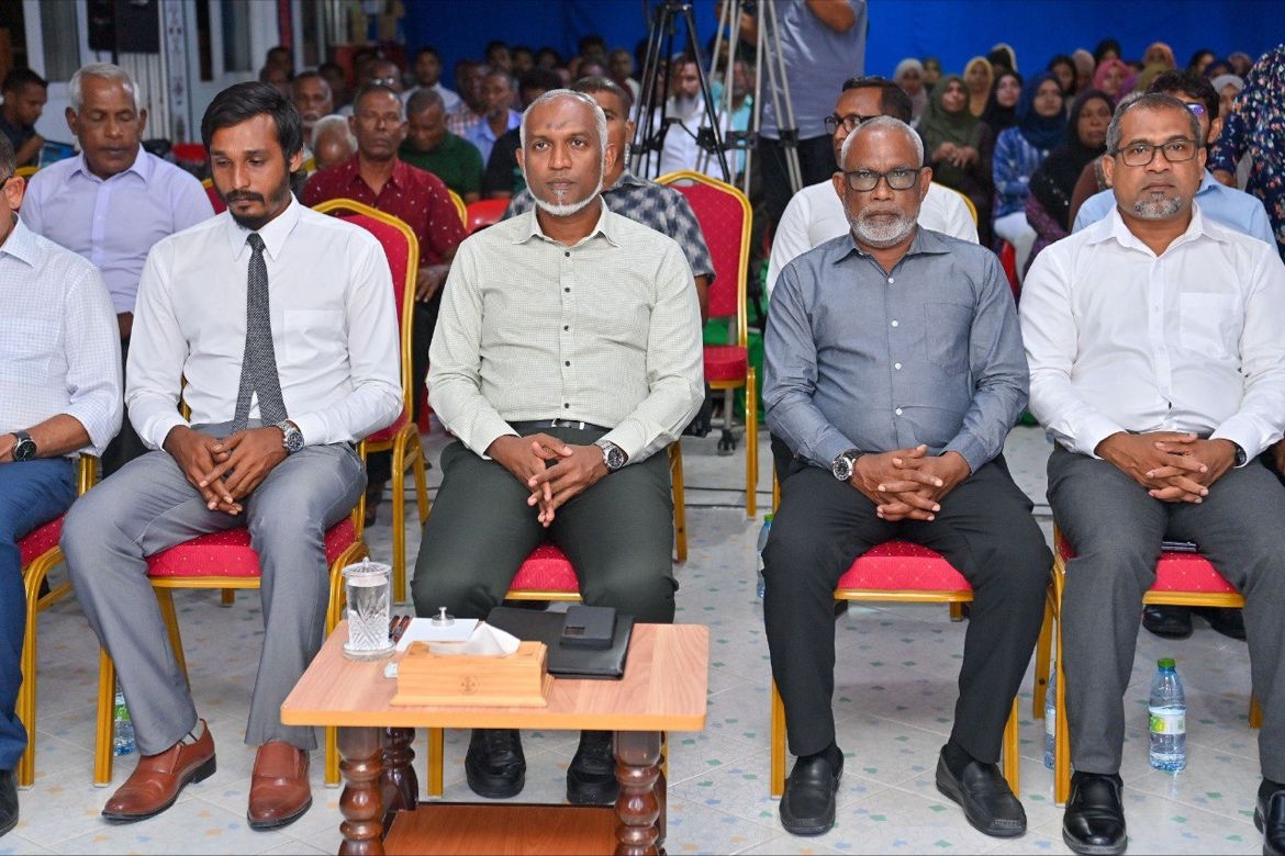 ރައީސް ޑރ މުއިއްޒު ރ އަތޮޅުގެ 11 ރަށަކަށް ކުރައްވާ ދަތުރުފުޅެއް ފައްޓަވައިފި
